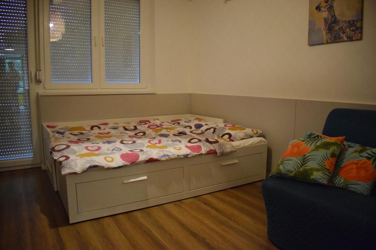 Helikon 31 Apartman كيستاي المظهر الخارجي الصورة